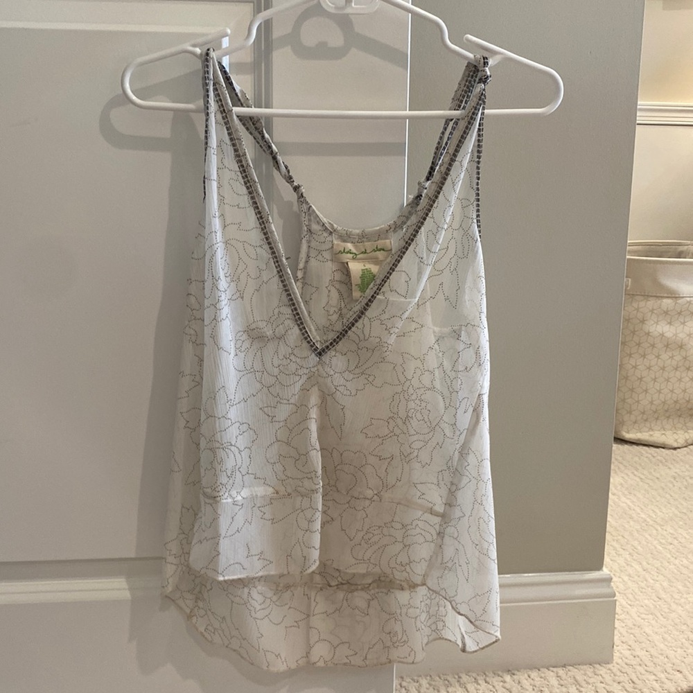 Tank V Neck
